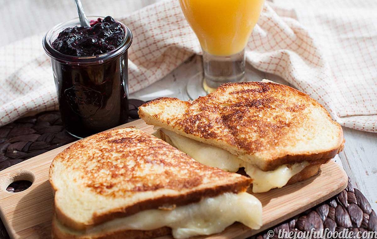 French Toast Grilled Cheese with Balsamic Berry Compote for Foodie Extra Vaganza - Recipe