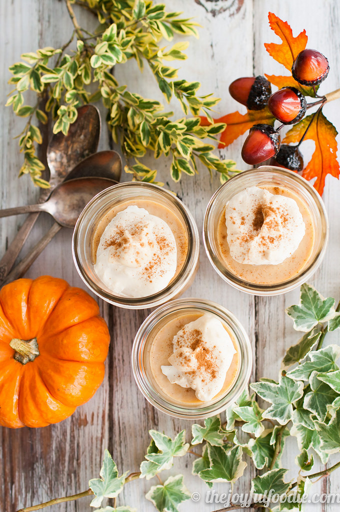 Like a deliciously creamy pumpkin pie in a bowl, this Maple Pumpkin Panna Cotta with super simple to make. Nothing tastes like fall like pumpkin and maple and cream. 